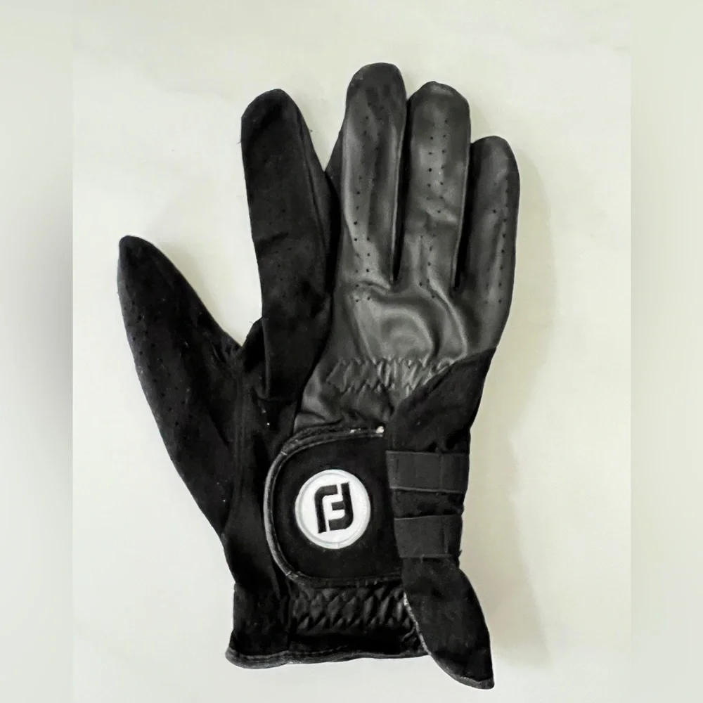 FootJoy Rain Grip Black Golf Gloves Cadet women's ML Right hand